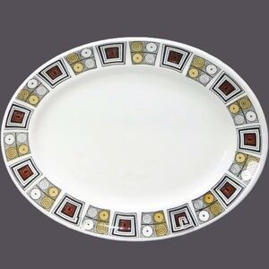 BROADHURST "RUSHTONE" / Staffordshire Oval Platter designed by Kathie Winkle
